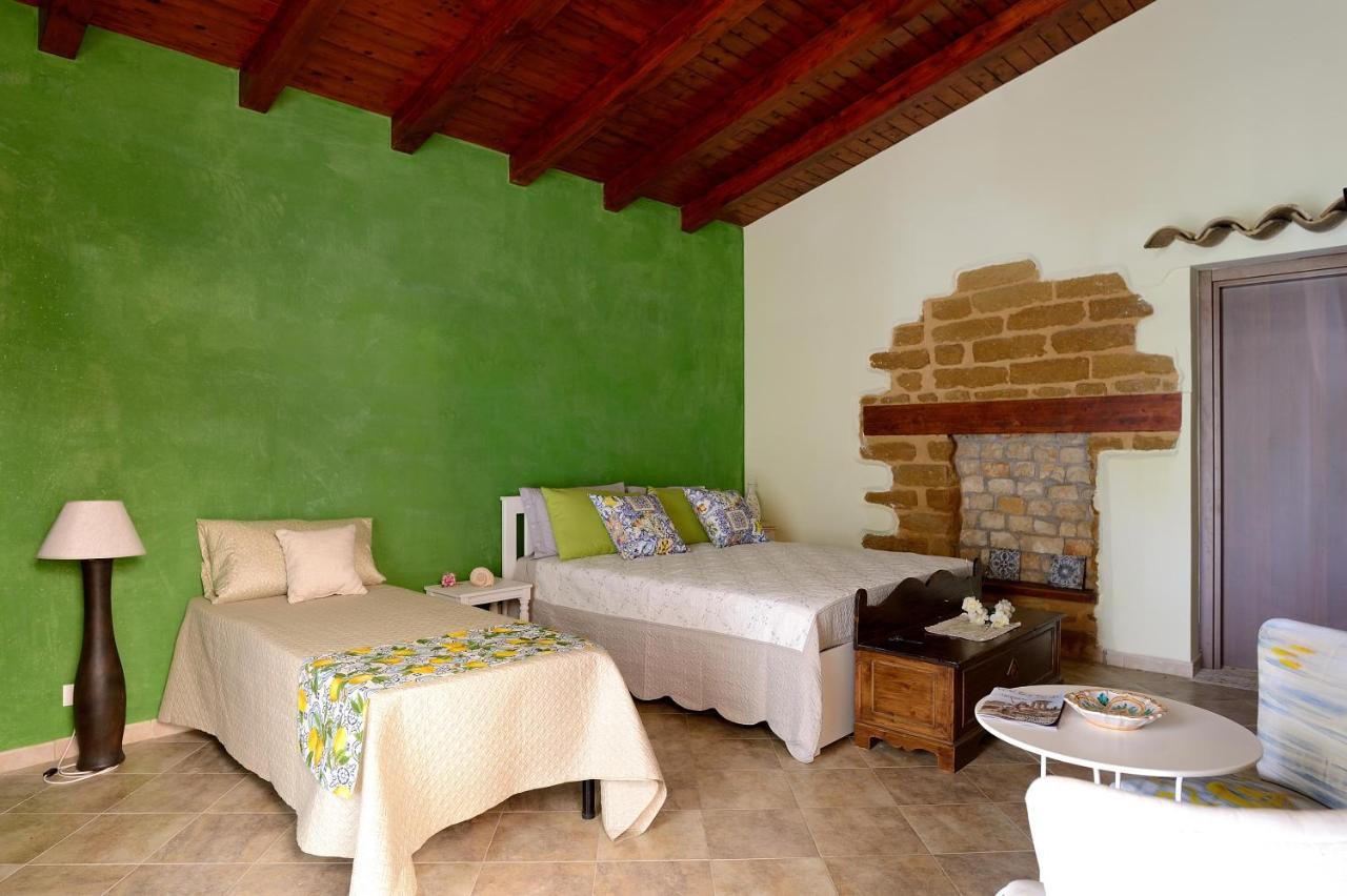 Bed and Breakfast Lumie Di Sicilia Porto Empedocle Exterior foto