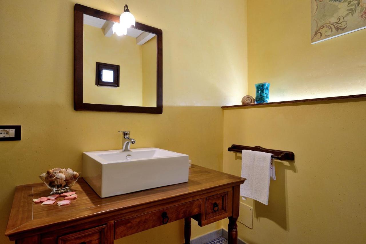 Bed and Breakfast Lumie Di Sicilia Porto Empedocle Exterior foto