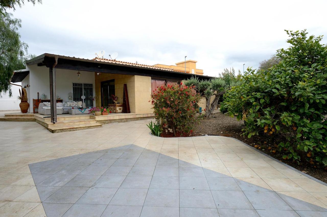 Bed and Breakfast Lumie Di Sicilia Porto Empedocle Exterior foto