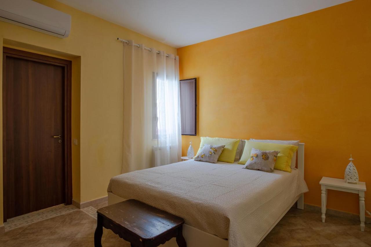 Bed and Breakfast Lumie Di Sicilia Porto Empedocle Exterior foto