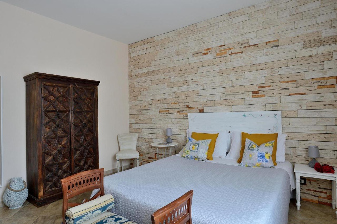 Bed and Breakfast Lumie Di Sicilia Porto Empedocle Exterior foto